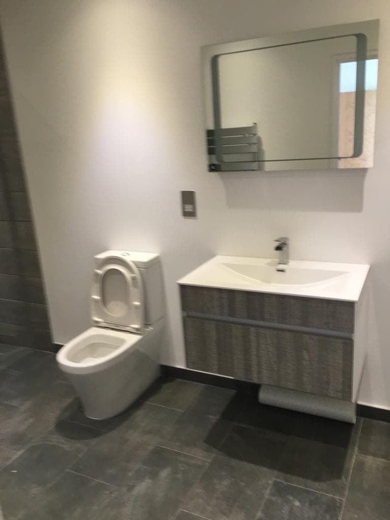 Bathroom Renovation in Dubai by H.E.M