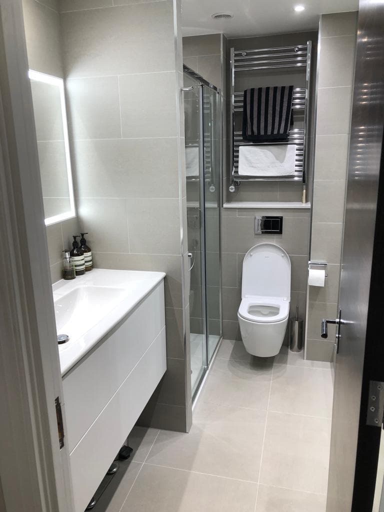 Bathroom Renovation in Dubai by H.E.M